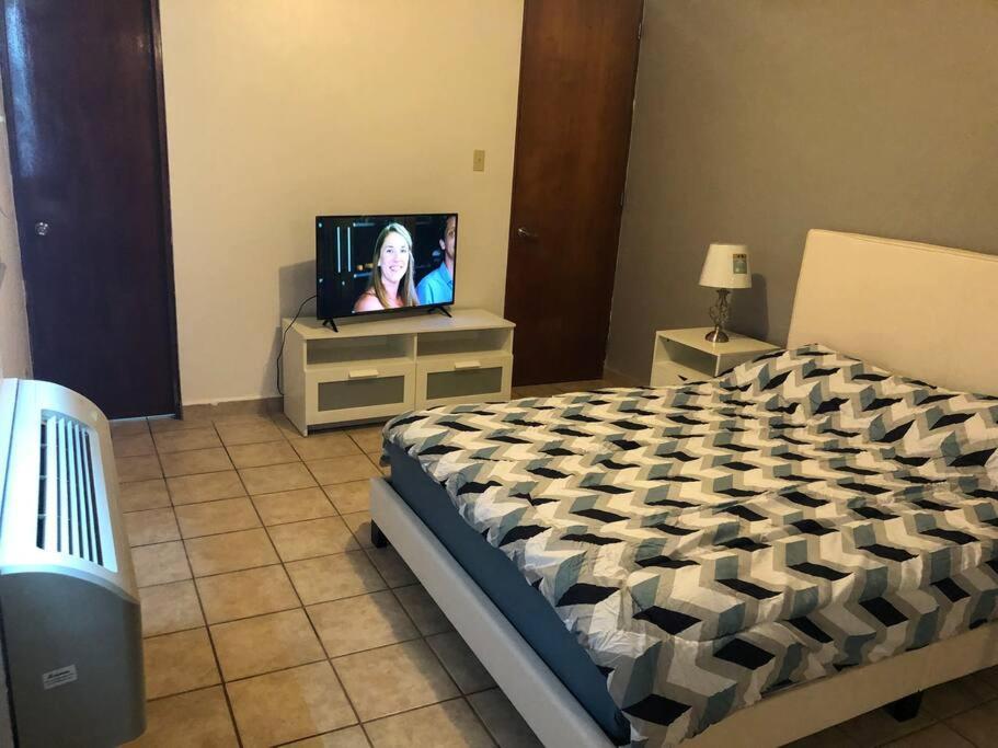 Haudimar Ph Beachfront Apt 4Br/3Bath Исабела Экстерьер фото